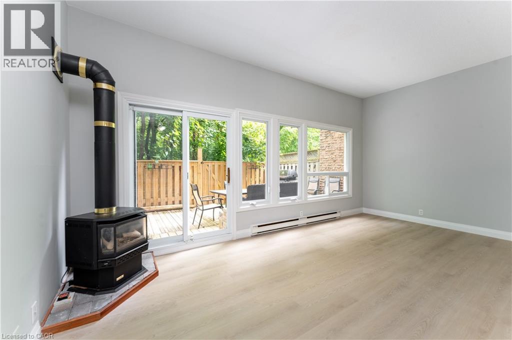 2050 Upper Middle Road Unit# 165, Burlington, Ontario  L7P 3R9 - Photo 18 - 40784677