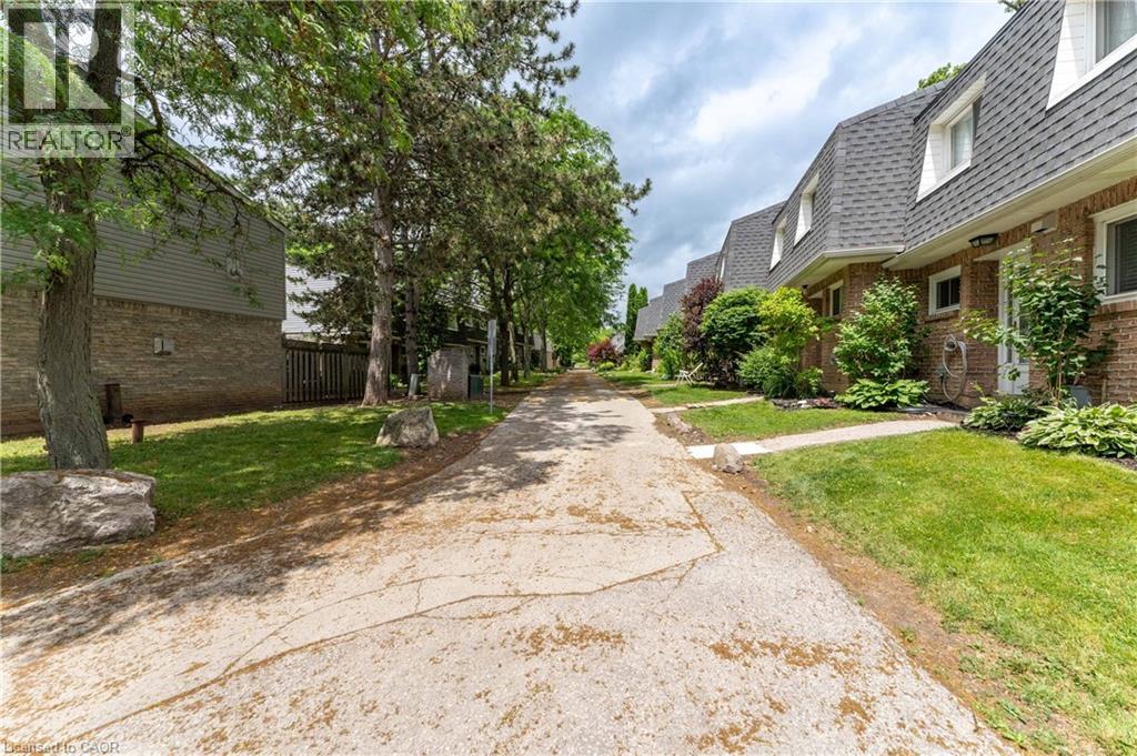 2050 Upper Middle Road Unit# 165, Burlington, Ontario  L7P 3R9 - Photo 49 - 40784677