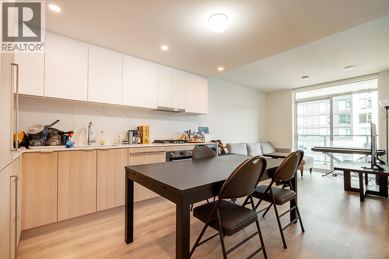 1306 308 Alderson Avenue, Coquitlam, British Columbia  V3K 0J2 - Photo 4 - R3063590