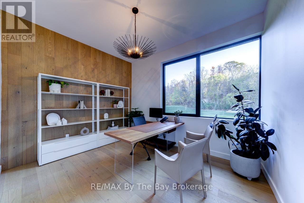 18 Raintree Court, Clearview, Ontario  L9Y 0K2 - Photo 19 - S12496616