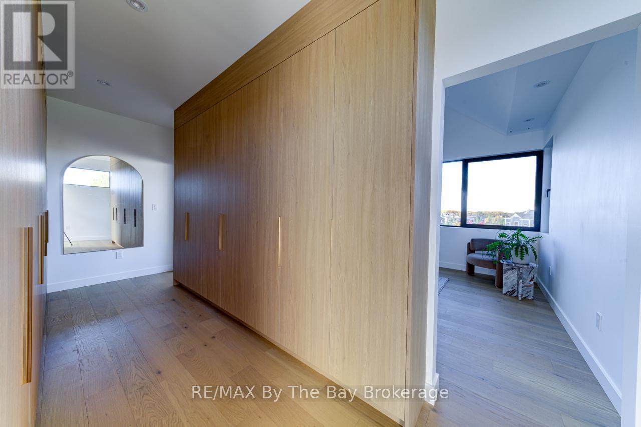 18 Raintree Court, Clearview, Ontario  L9Y 0K2 - Photo 27 - S12496616