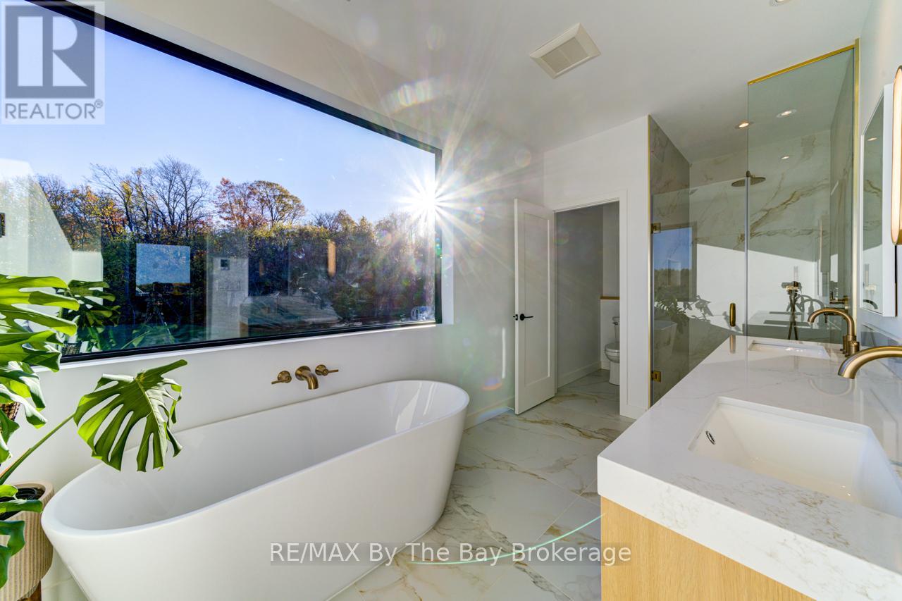 18 Raintree Court, Clearview, Ontario  L9Y 0K2 - Photo 28 - S12496616