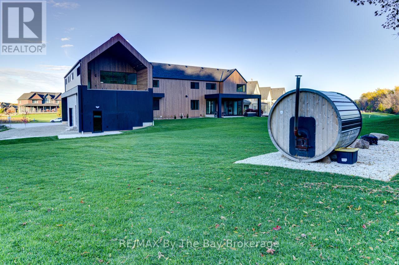 18 Raintree Court, Clearview, Ontario  L9Y 0K2 - Photo 42 - S12496616