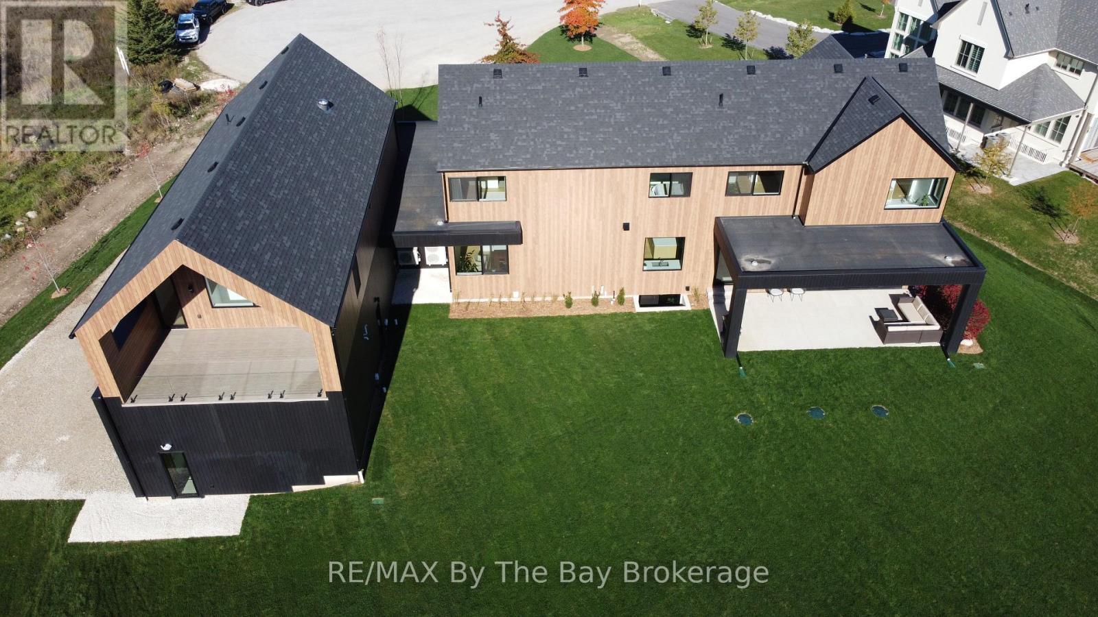 18 Raintree Court, Clearview, Ontario  L9Y 0K2 - Photo 46 - S12496616