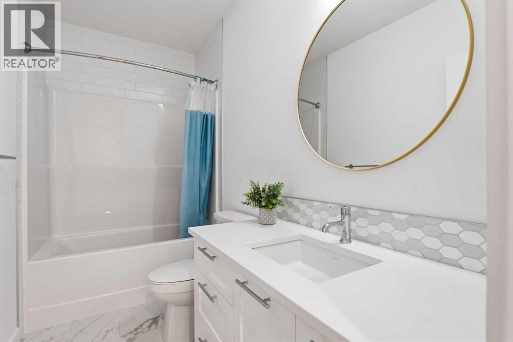 65 Rowmont Link Nw, Calgary, Alberta  T3L 0J3 - Photo 37 - A2266220