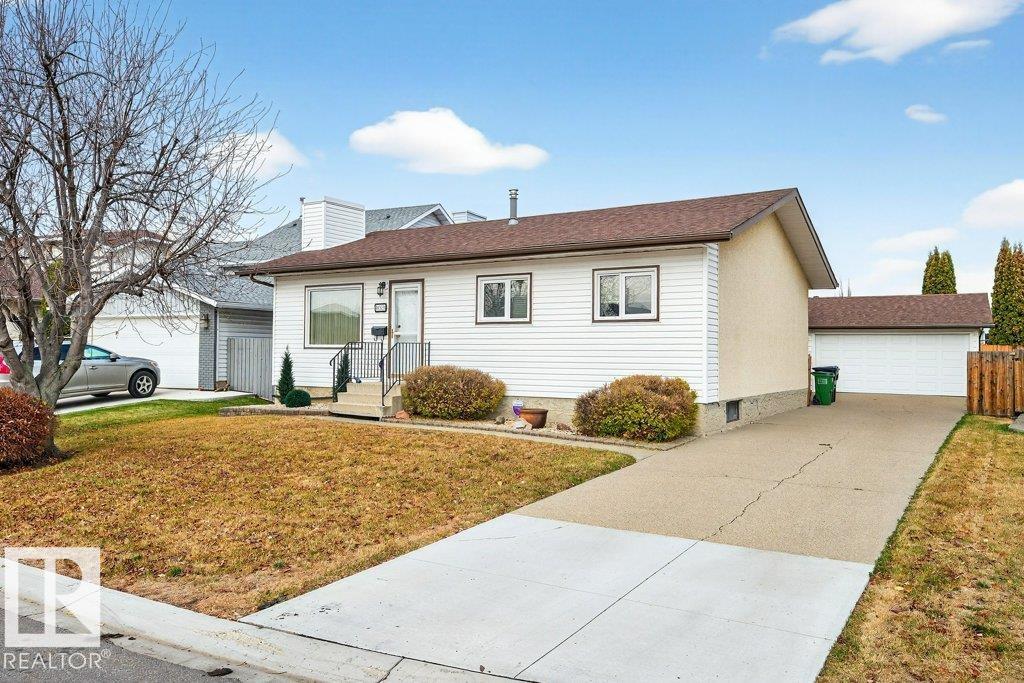 16323 99 St Nw Nw, Edmonton, Alberta  T5X 5J1 - Photo 2 - E4464228