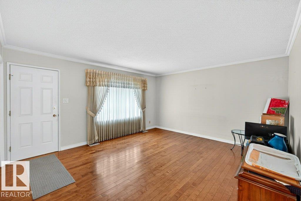 16323 99 St Nw Nw, Edmonton, Alberta  T5X 5J1 - Photo 6 - E4464228