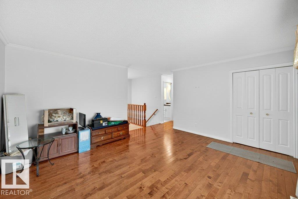 16323 99 St Nw Nw, Edmonton, Alberta  T5X 5J1 - Photo 7 - E4464228