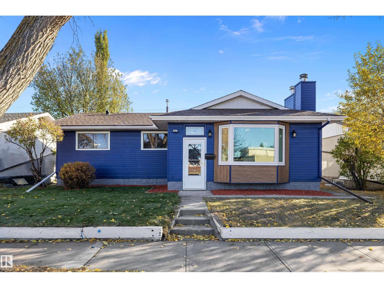 11031 153A ST NW, Edmonton, Alberta