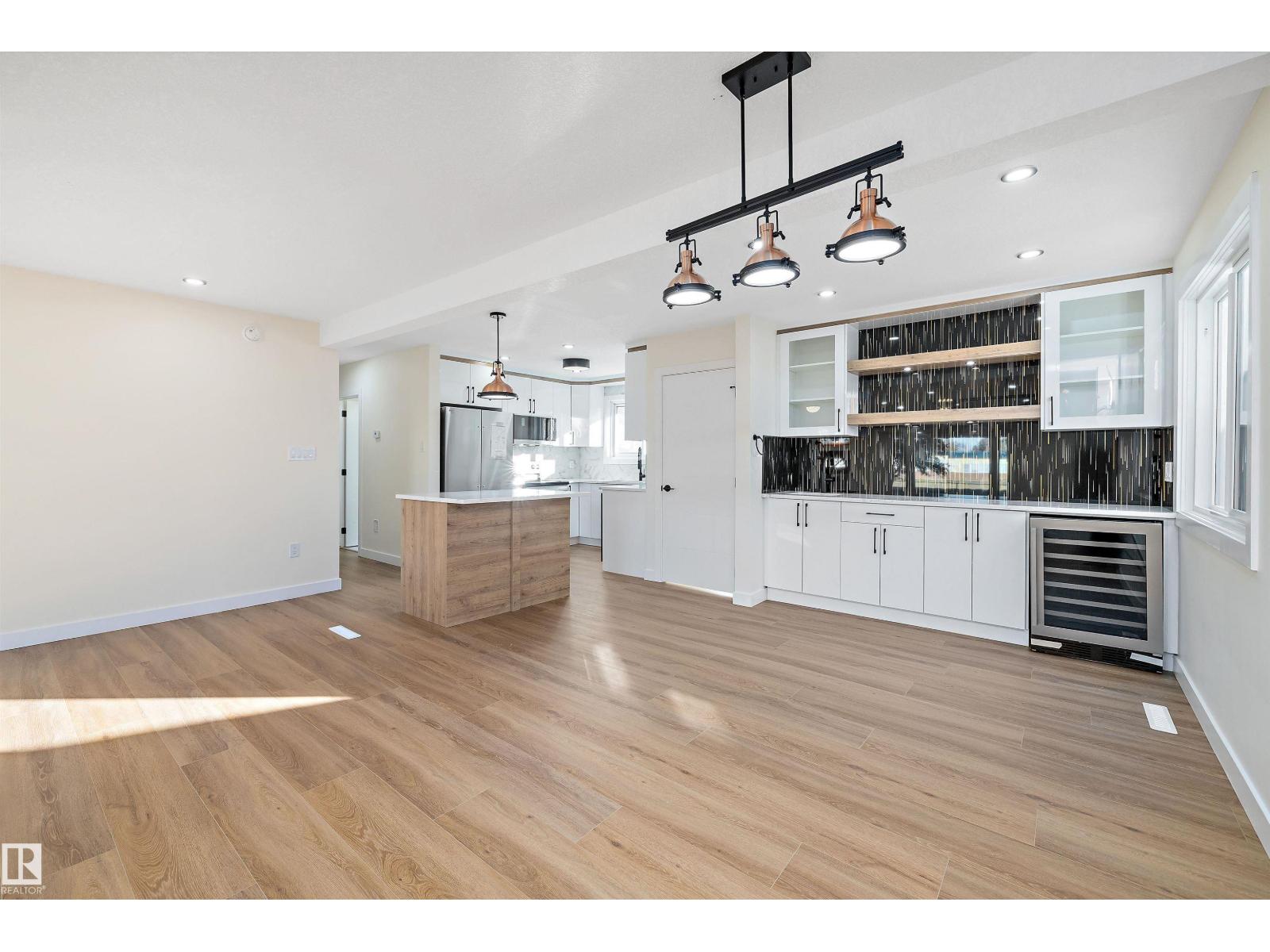 11031 153a St Nw, Edmonton, Alberta  T5P 2E7 - Photo 12 - E4464229