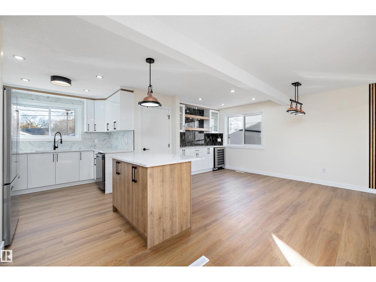 11031 153a St Nw, Edmonton, Alberta  T5P 2E7 - Photo 16 - E4464229