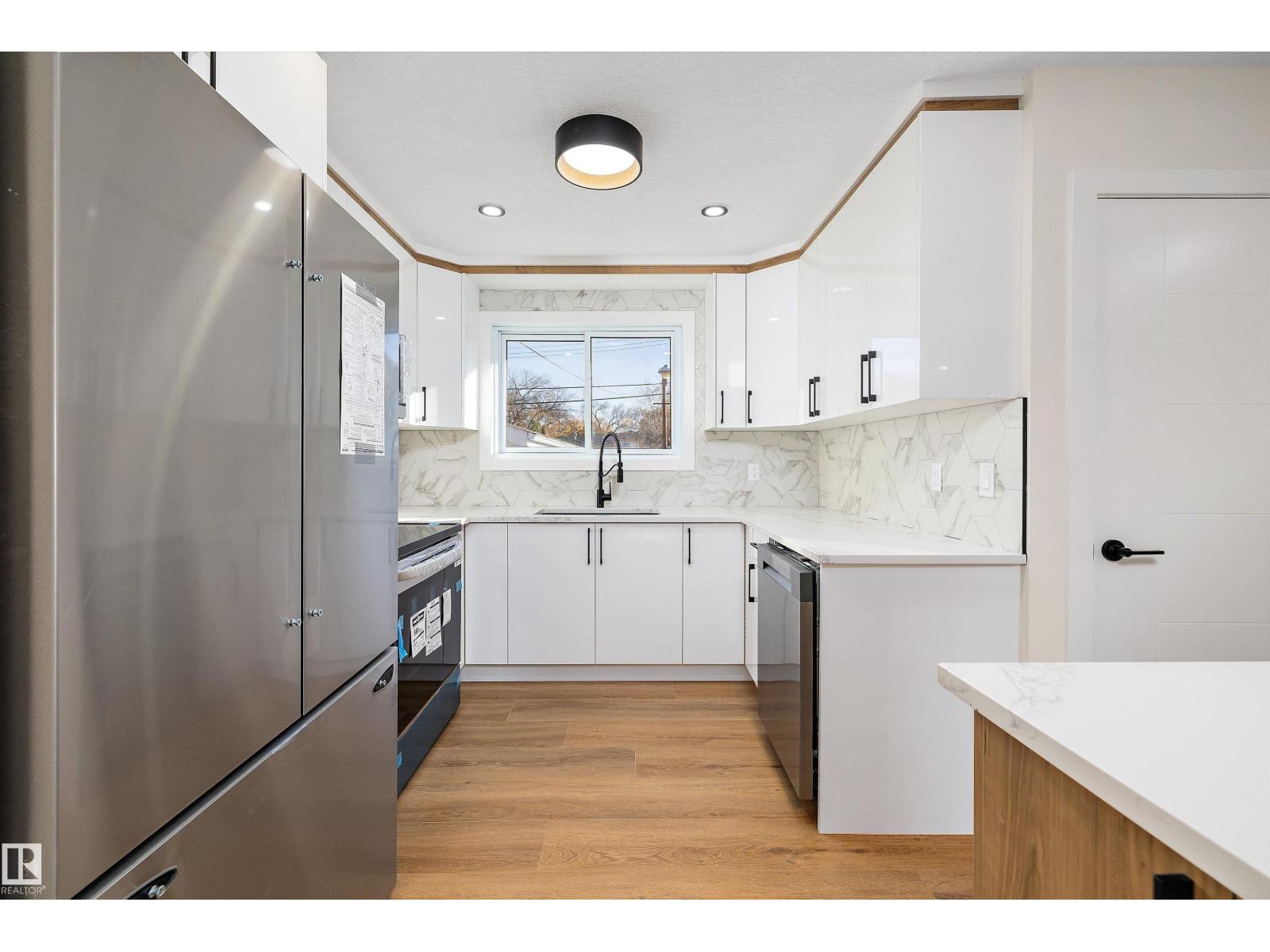 11031 153a St Nw, Edmonton, Alberta  T5P 2E7 - Photo 17 - E4464229