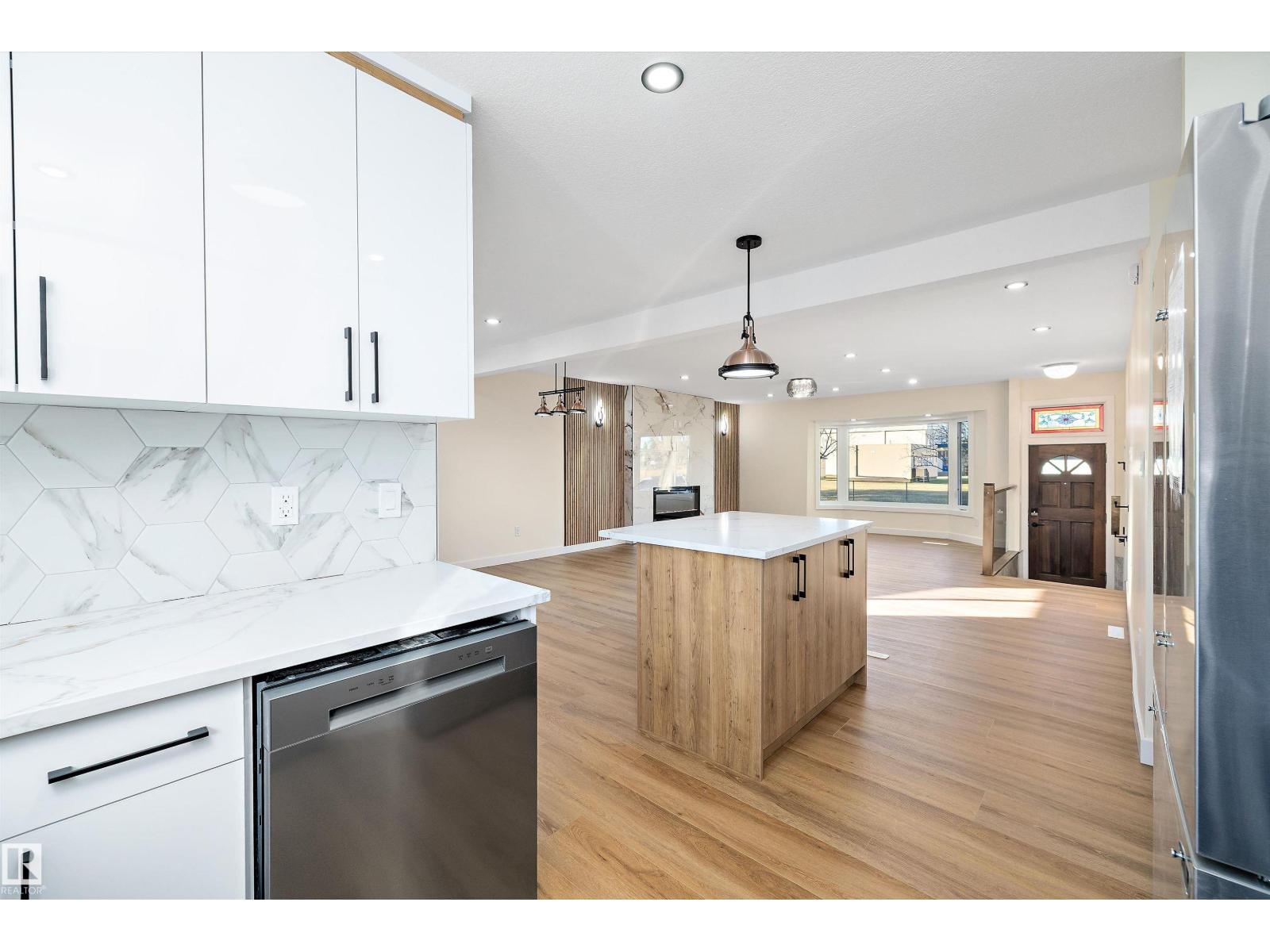 11031 153a St Nw, Edmonton, Alberta  T5P 2E7 - Photo 19 - E4464229