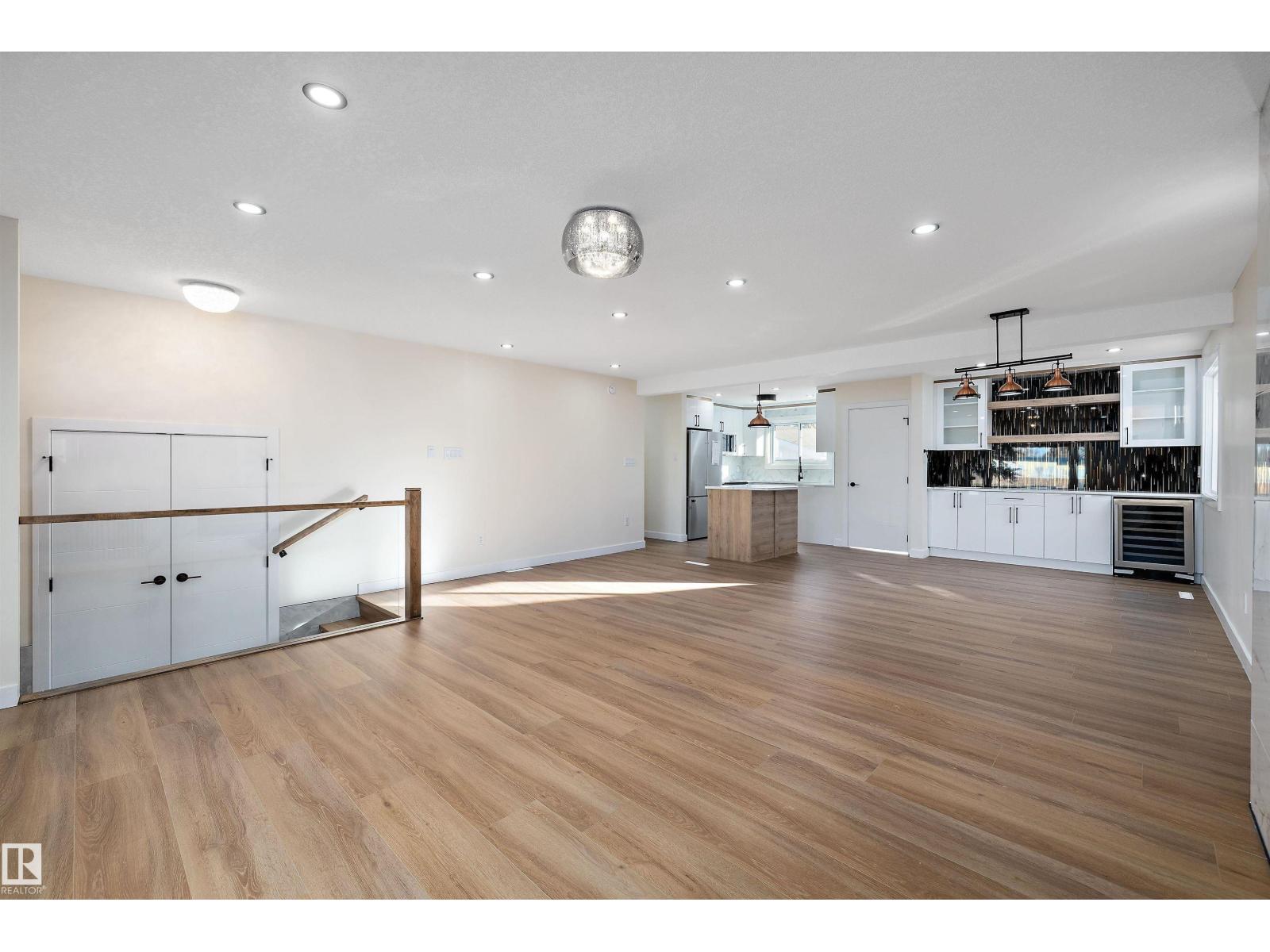 11031 153a St Nw, Edmonton, Alberta  T5P 2E7 - Photo 9 - E4464229