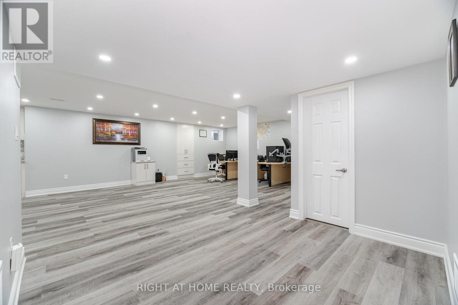 1190 Mceachern Court, Milton, Ontario  L9E 1E5 - Photo 43 - W12441397