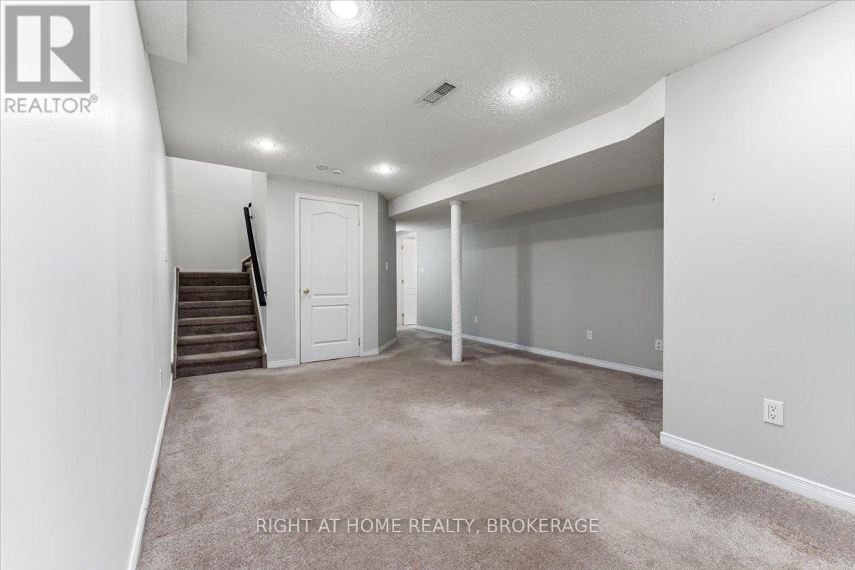 33 Atwood Avenue, Halton Hills, Ontario  L7G 5Z9 - Photo 24 - W12462830