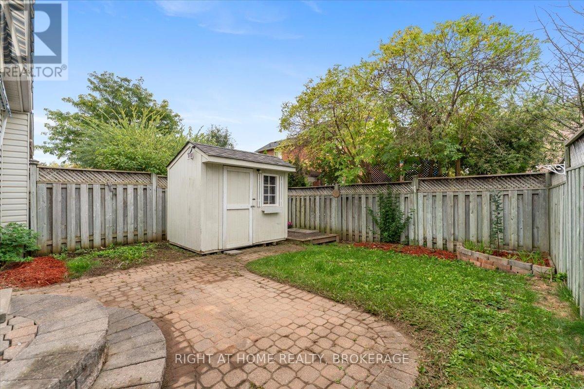 33 Atwood Avenue, Halton Hills, Ontario  L7G 5Z9 - Photo 33 - W12462830