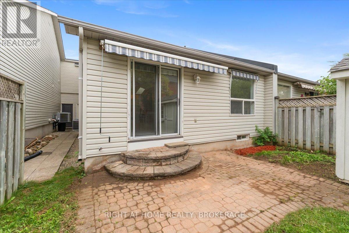 33 Atwood Avenue, Halton Hills, Ontario  L7G 5Z9 - Photo 31 - W12462830