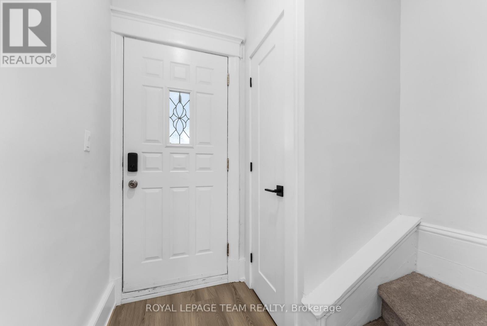 5 Gilchrist Avenue, Ottawa, Ontario  K1Y 0M7 - Photo 5 - X12443403