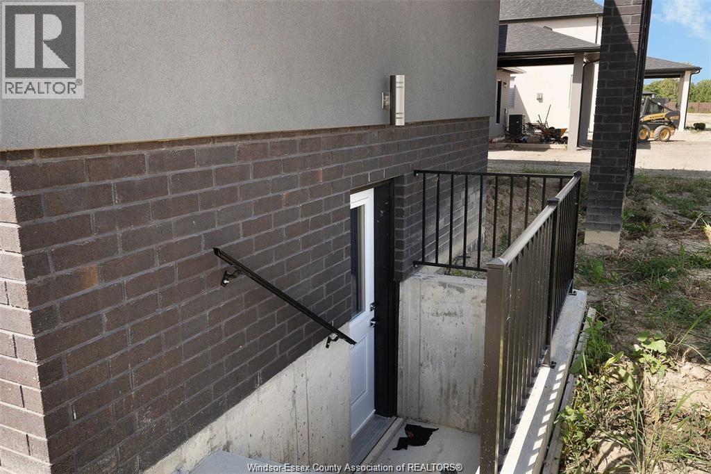 8343 Annie, Mcgregor, Ontario  N0R 1J0 - Photo 11 - 25027700