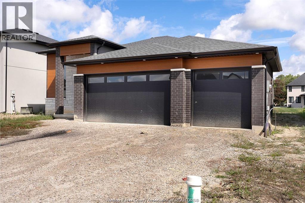 8343 Annie, Mcgregor, Ontario  N0R 1J0 - Photo 5 - 25027700