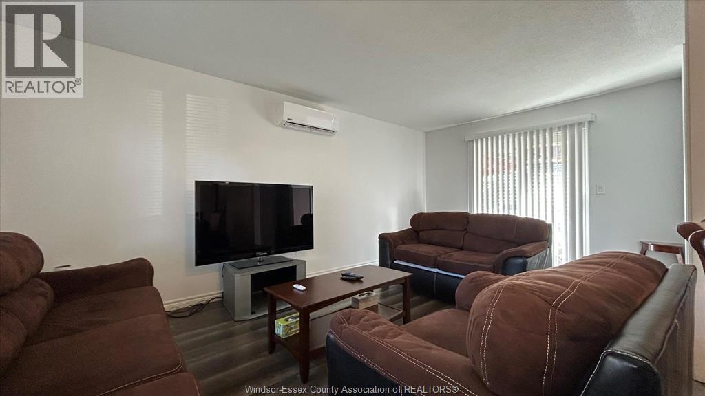 9054 Conway Court, Windsor, Ontario  N8S 4G3 - Photo 4 - 25027701