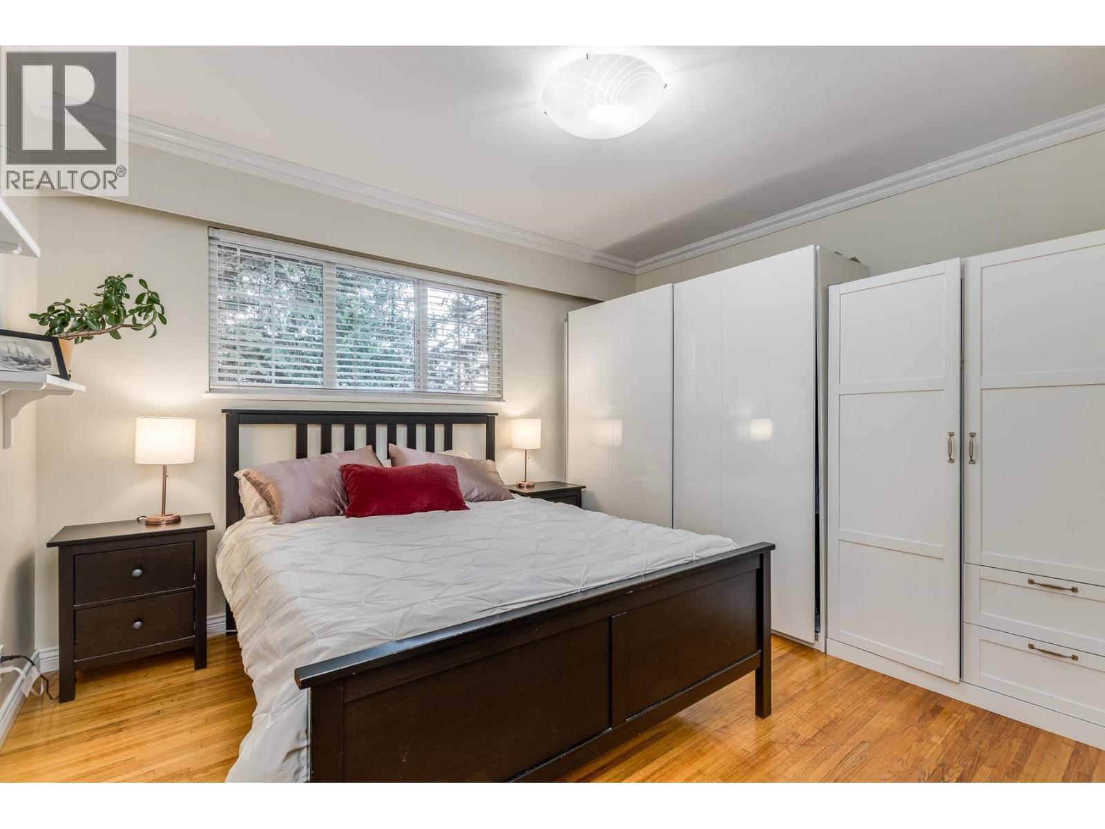 2075 Austin Avenue, Coquitlam, British Columbia  V3K 3R5 - Photo 11 - R3062101