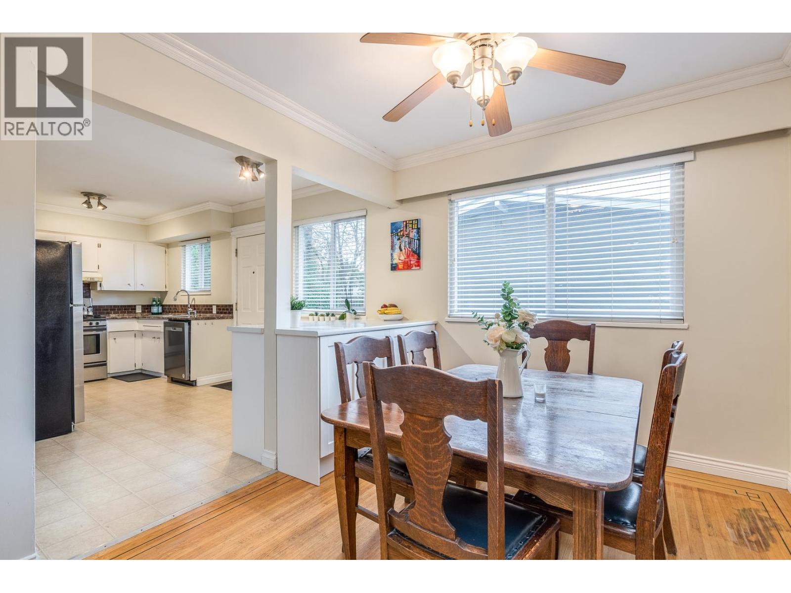 2075 Austin Avenue, Coquitlam, British Columbia  V3K 3R5 - Photo 7 - R3062101