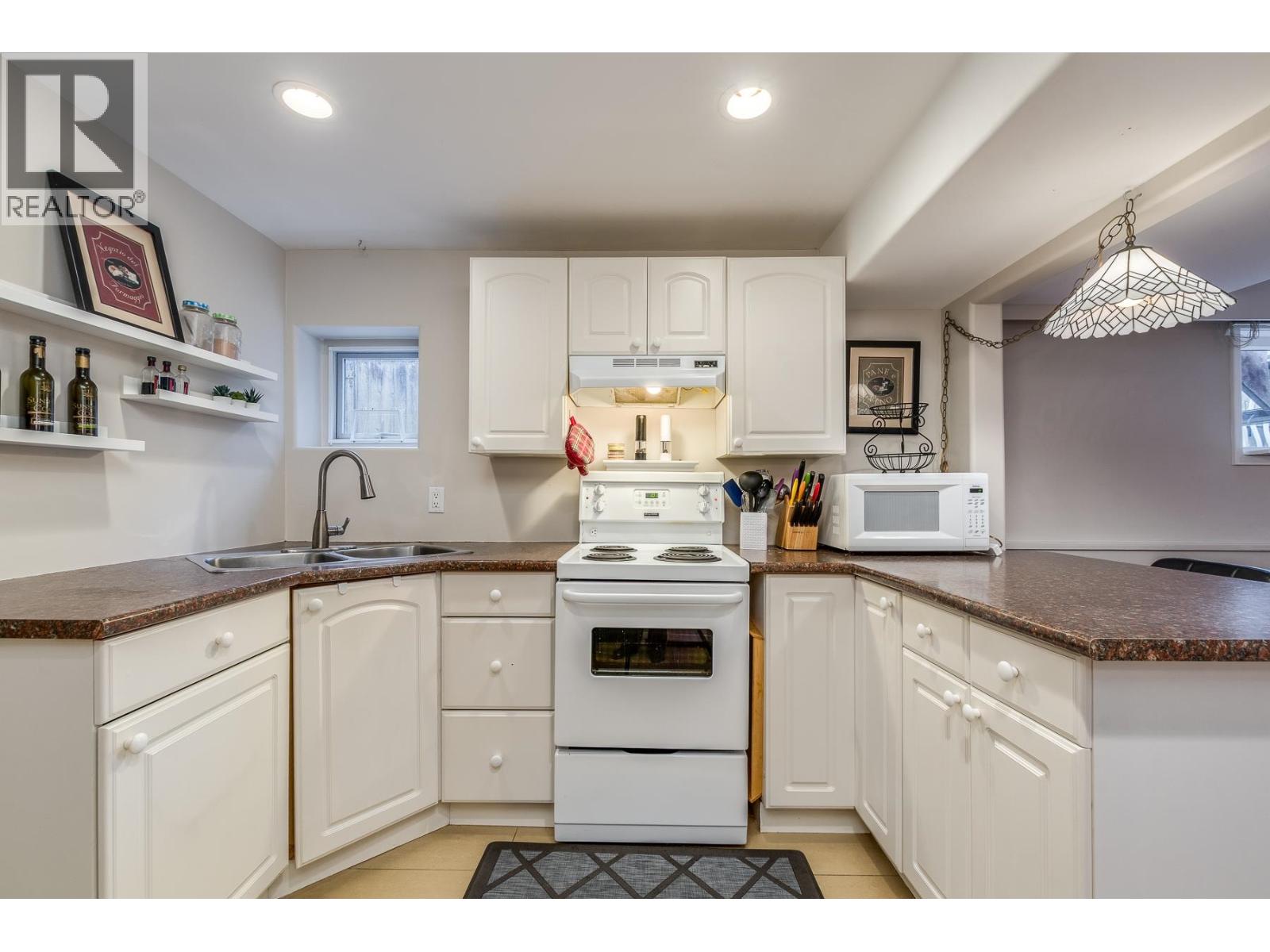 2075 Austin Avenue, Coquitlam, British Columbia  V3K 3R5 - Photo 22 - R3062101