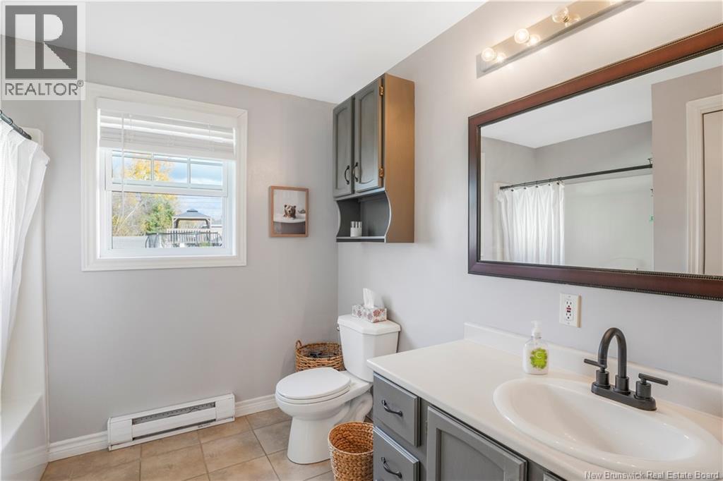 235 Mcknight Street, Fredericton, New Brunswick  E3A 9R6 - Photo 29 - NB129470