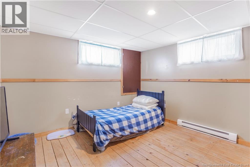 235 Mcknight Street, Fredericton, New Brunswick  E3A 9R6 - Photo 33 - NB129470
