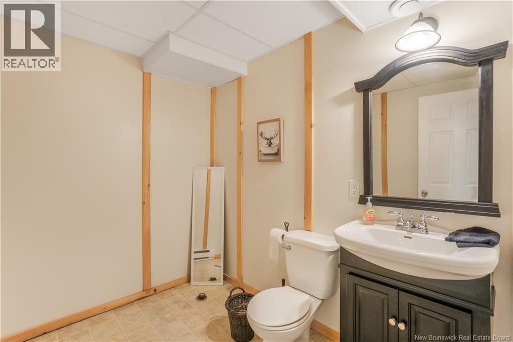 235 Mcknight Street, Fredericton, New Brunswick  E3A 9R6 - Photo 36 - NB129470