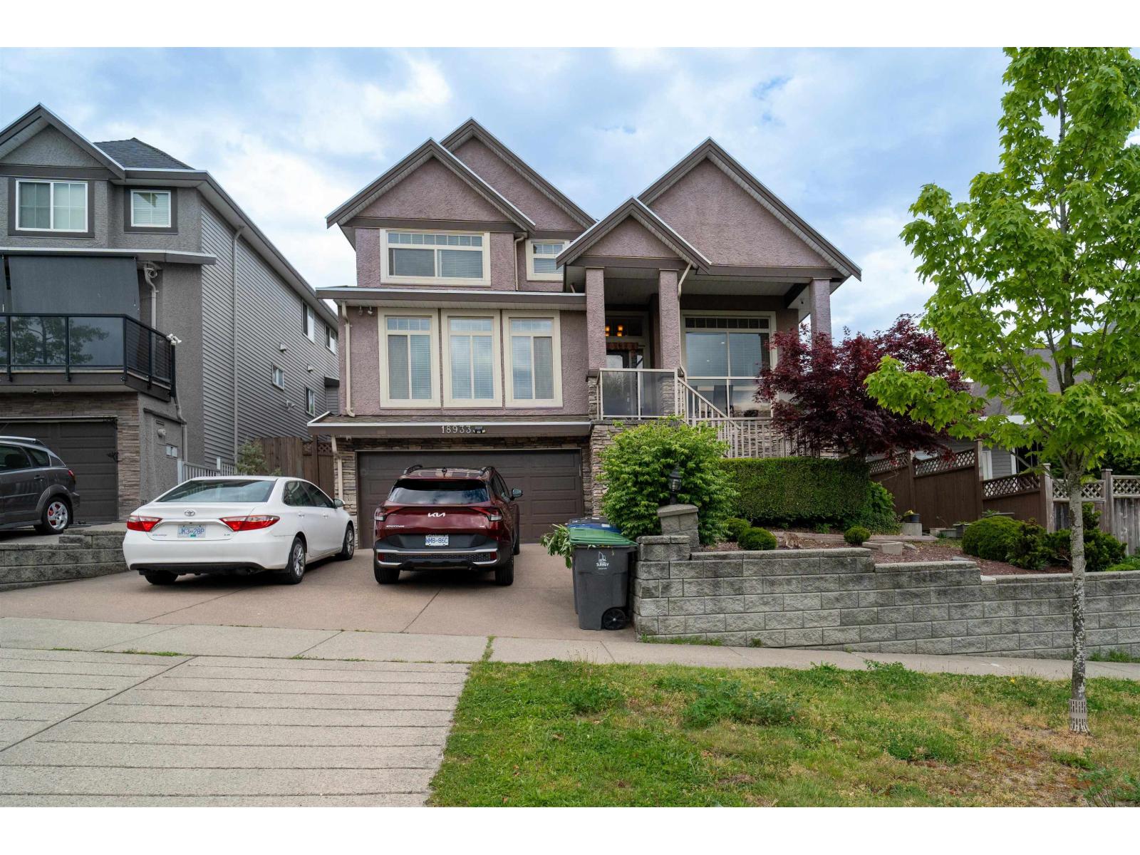 18933 55 AVENUE, Surrey, British Columbia