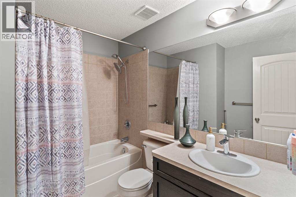 10, 105 Village Heights Sw, Calgary, Alberta  T3H 2L2 - Photo 14 - A2266973