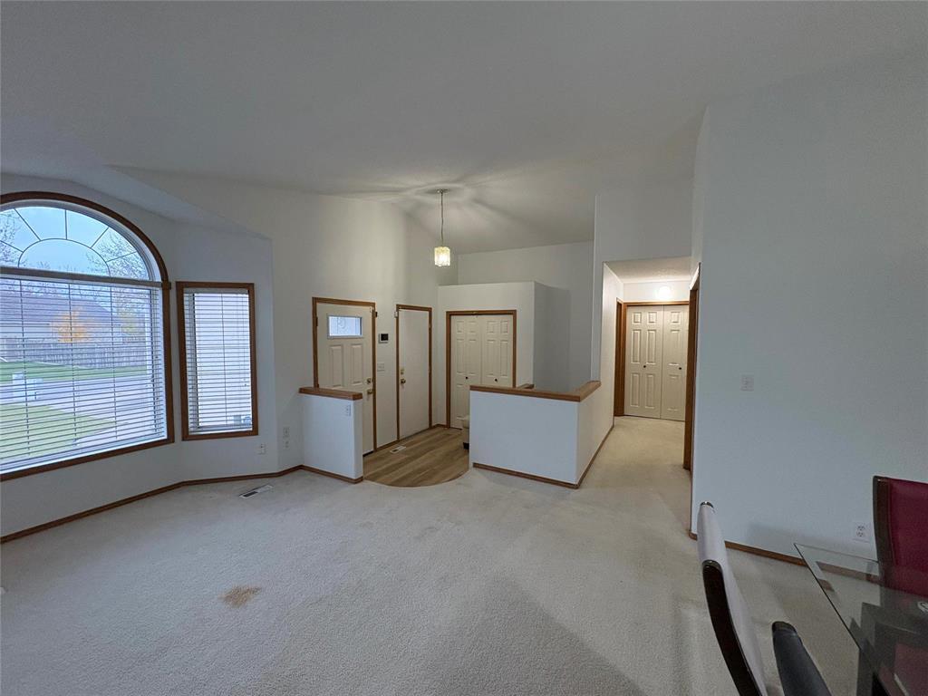 152 Leon Bell Drive, Winnipeg, Manitoba  R3T 5W9 - Photo 4 - 202527521