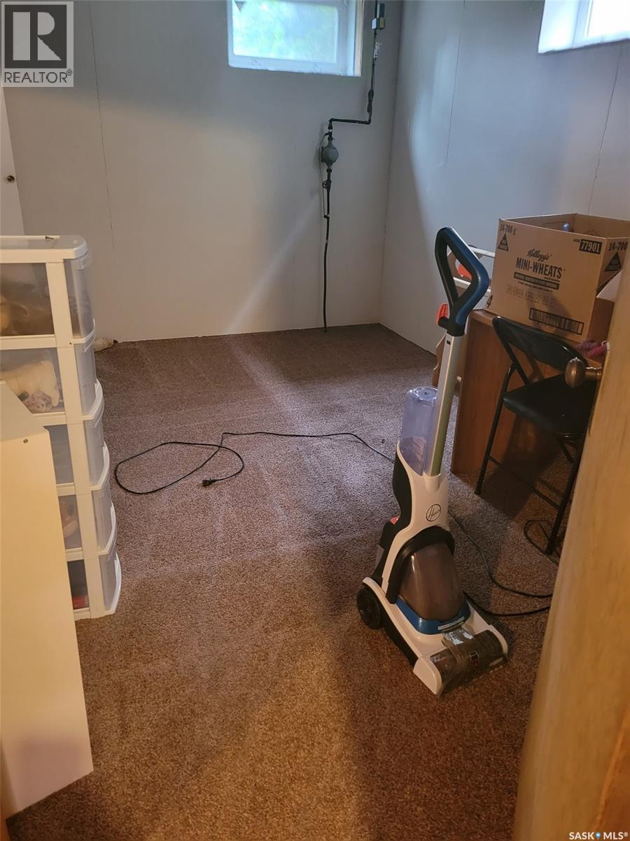 513 10th Street E, Prince Albert, Saskatchewan  S6V 0Z7 - Photo 13 - SK022122