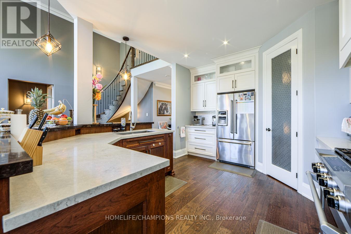 276 Sunnybrae Avenue, Innisfil, Ontario  L9S 1E5 - Photo 16 - N12492626