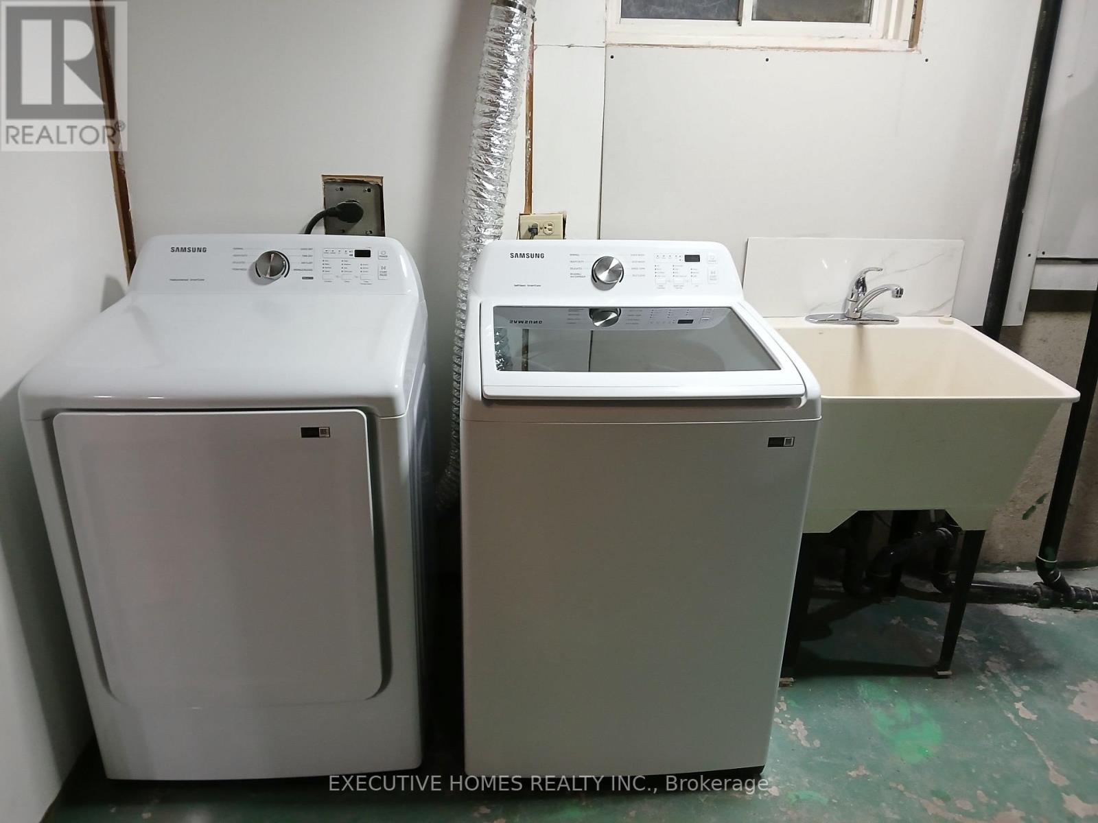 3232 Ulman Road, Oakville (Br Bronte), Ontario  L6L 5T1 - Photo 26 - W12496054