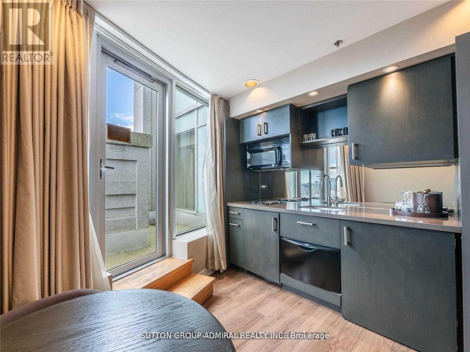 4302 - 1 King Street W, Toronto, Ontario  M5H 1A1 - Photo 11 - C12496590