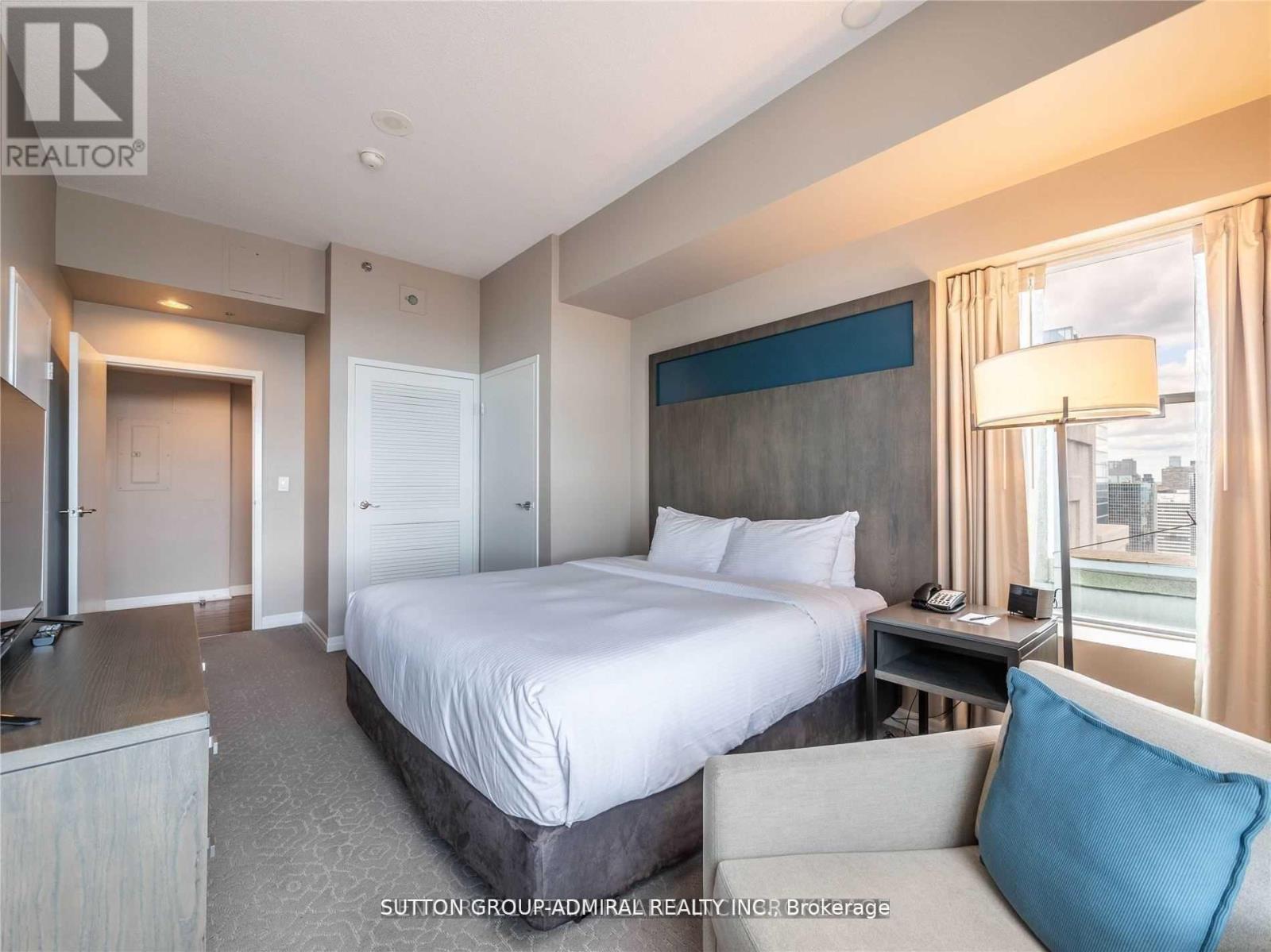 4302 - 1 King Street W, Toronto, Ontario  M5H 1A1 - Photo 14 - C12496590