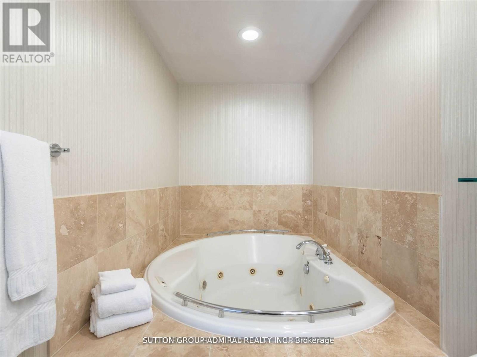 4302 - 1 King Street W, Toronto, Ontario  M5H 1A1 - Photo 17 - C12496590