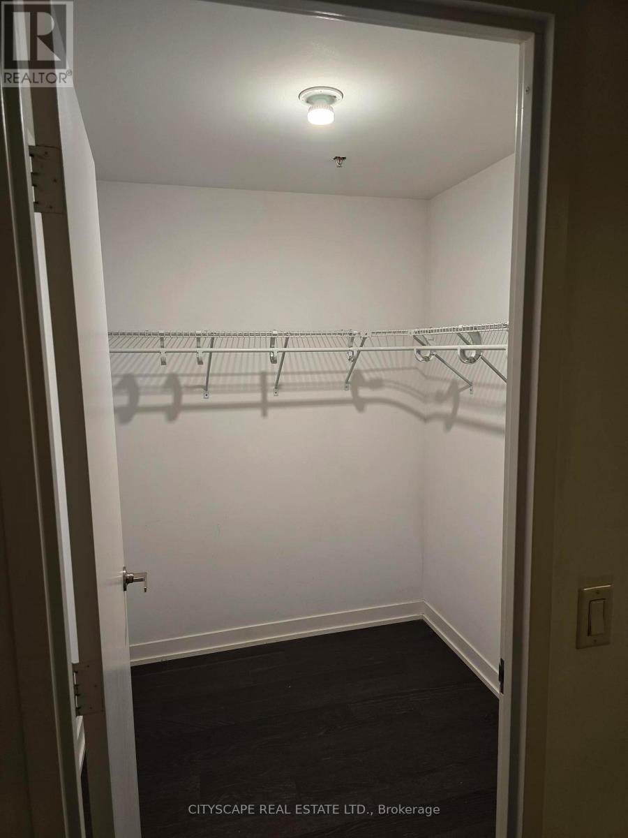 S124 - 455 Front Street, Toronto, Ontario  M5A 0G2 - Photo 8 - C12496602