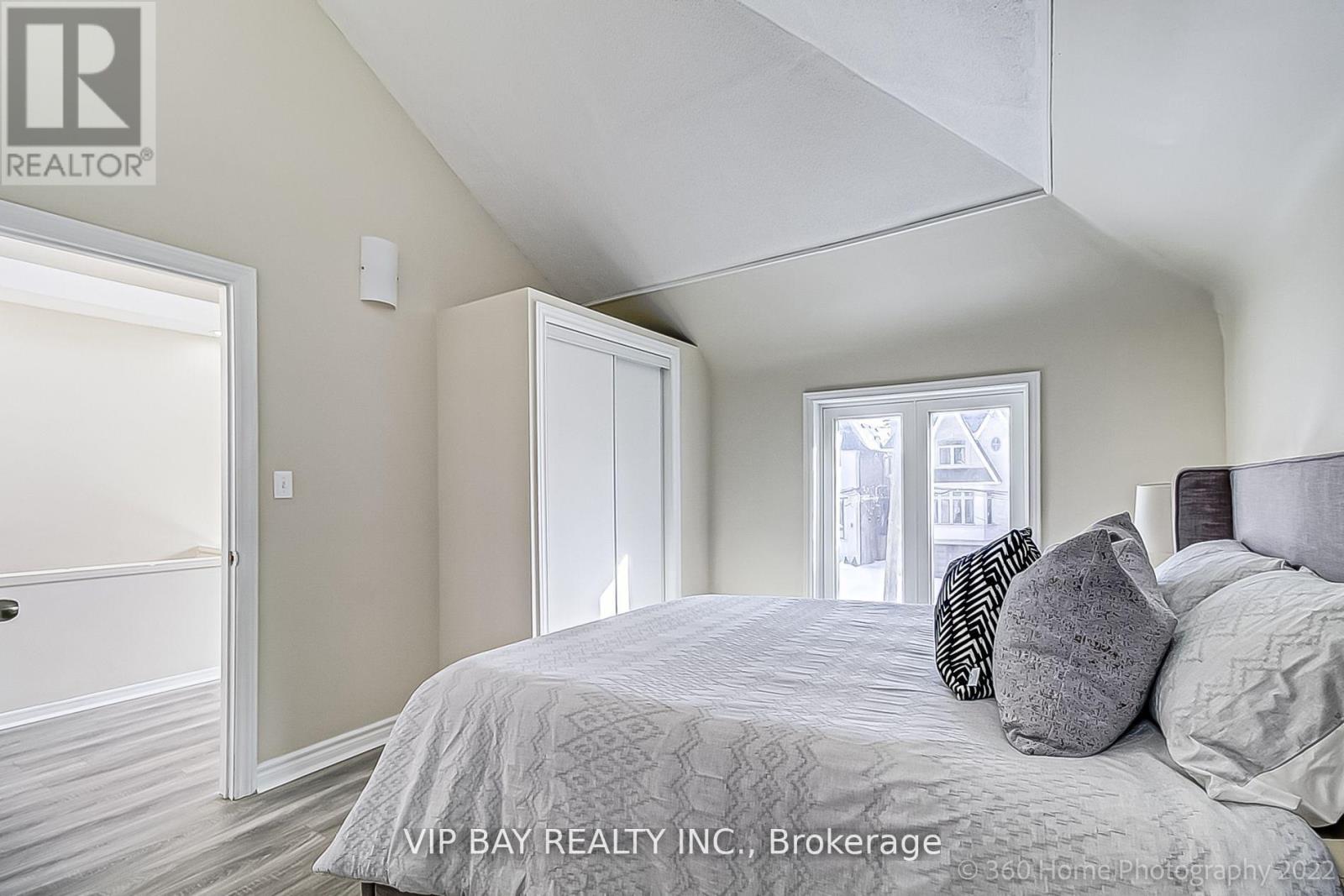 52 Athabaska Avenue, Toronto, Ontario  M2M 2T9 - Photo 16 - C12496612