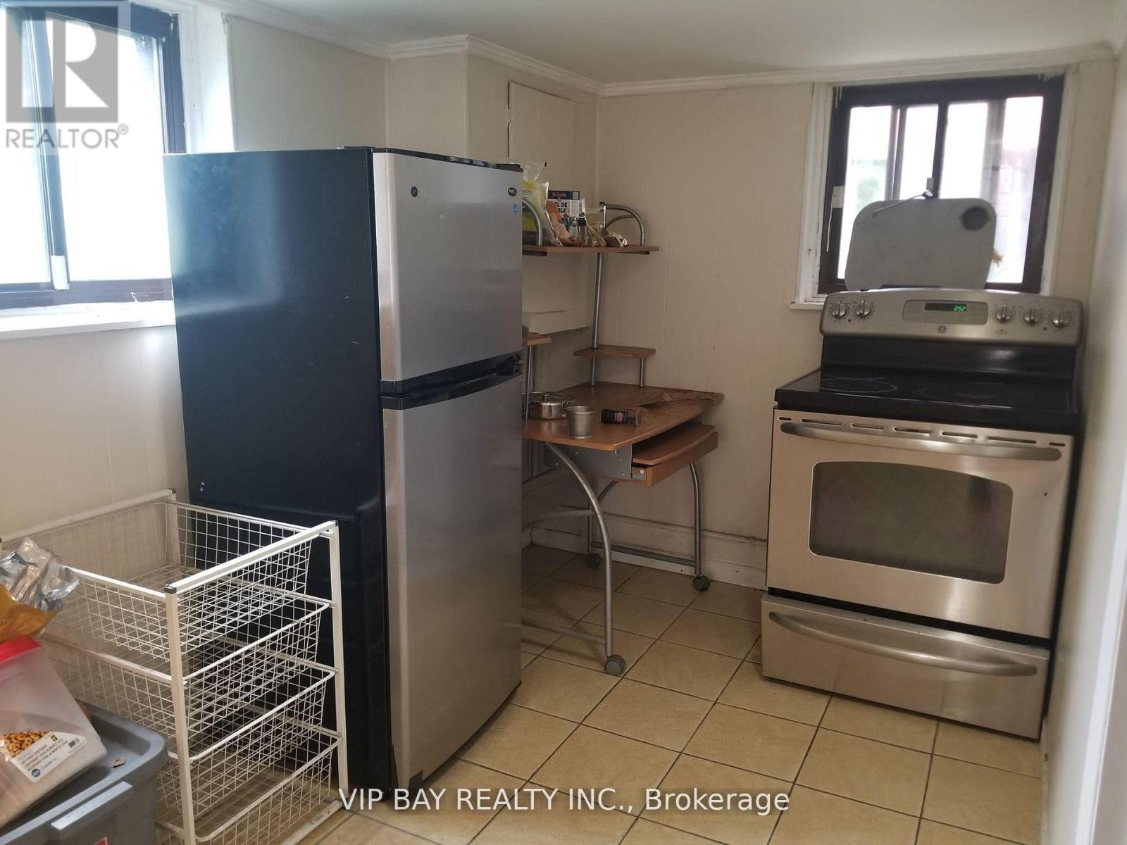 52 Athabaska Avenue, Toronto, Ontario  M2M 2T9 - Photo 27 - C12496612