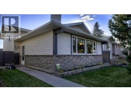 232 Penbrooke Way Se Penbrooke Meadows, Calgary, Ca