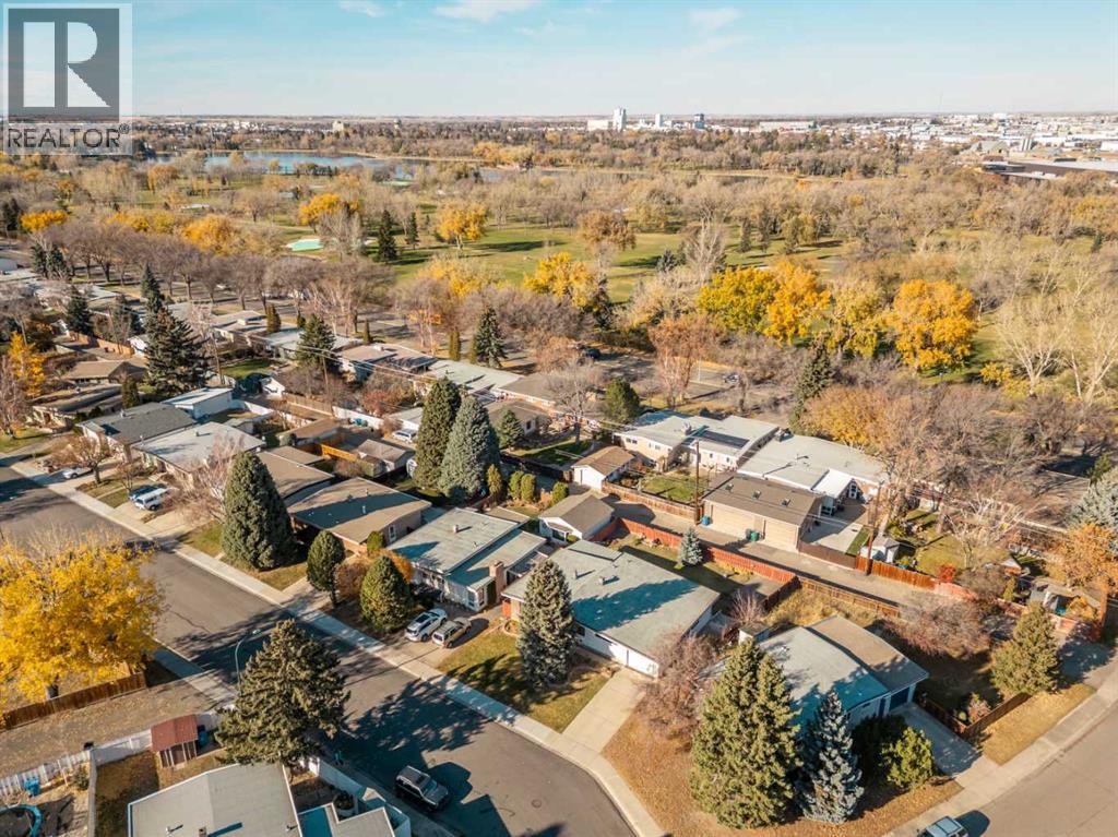 3613 10a Avenue S, Lethbridge, Alberta  T1K 0H5 - Photo 2 - A2267877