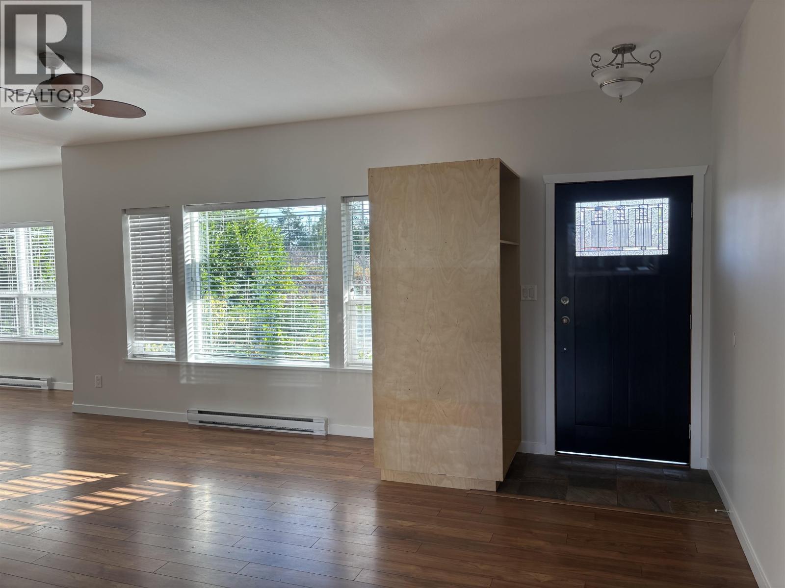 5756 Neptune Road, Sechelt, British Columbia  V0N 3A0 - Photo 7 - R3032662