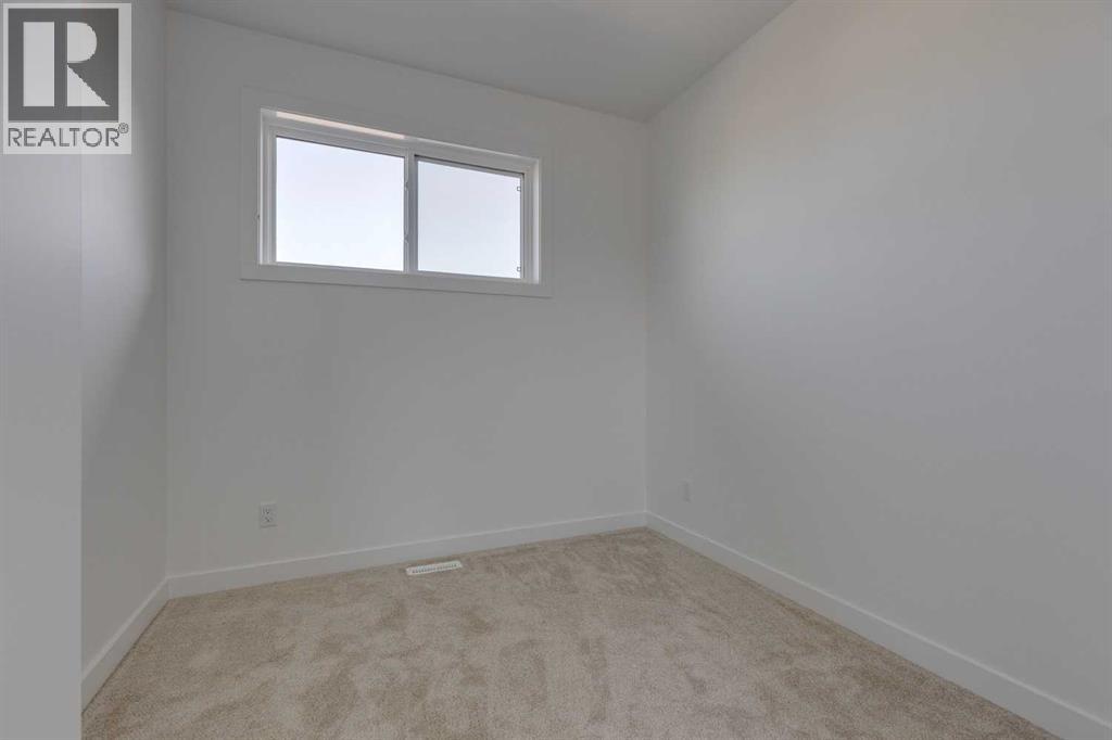 640 Cottageclub Bend, Rural Rocky View County, Alberta  T4C 1B1 - Photo 17 - A2258195