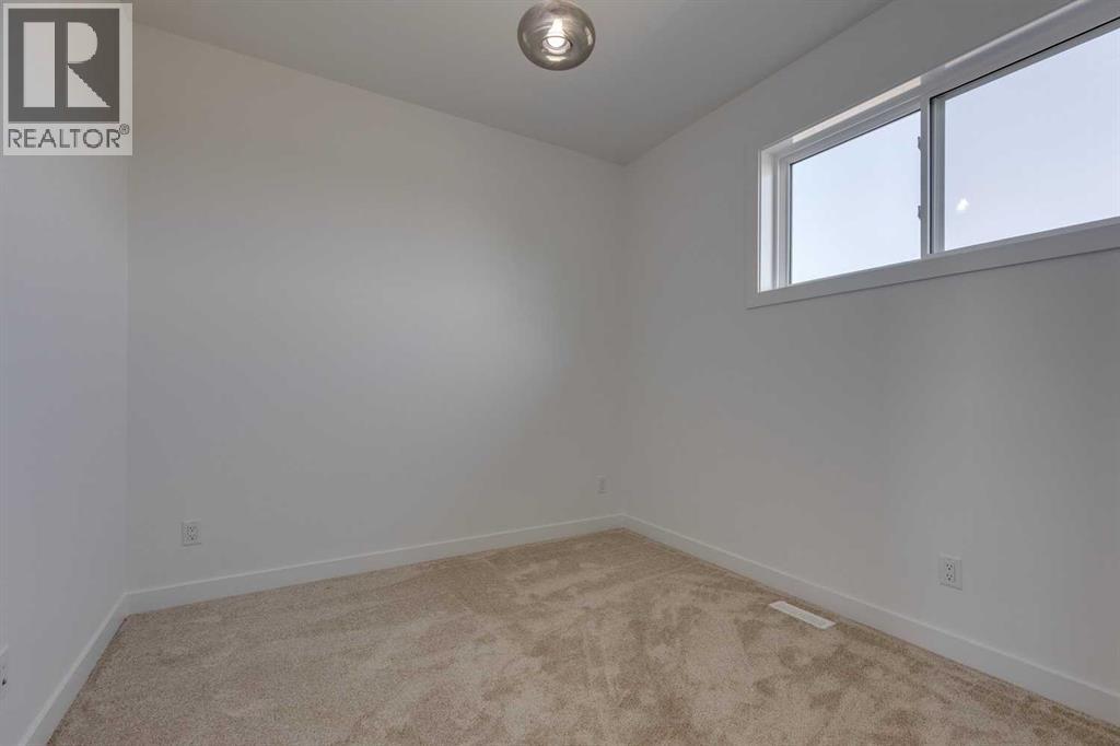 640 Cottageclub Bend, Rural Rocky View County, Alberta  T4C 1B1 - Photo 21 - A2258195