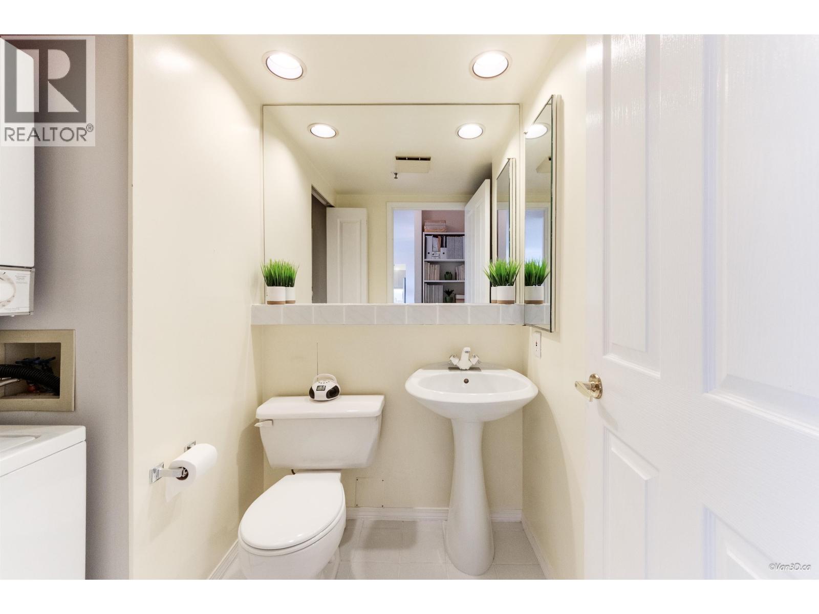 701 555 Austin Avenue, Coquitlam, British Columbia  V3K 6R8 - Photo 25 - R3062989